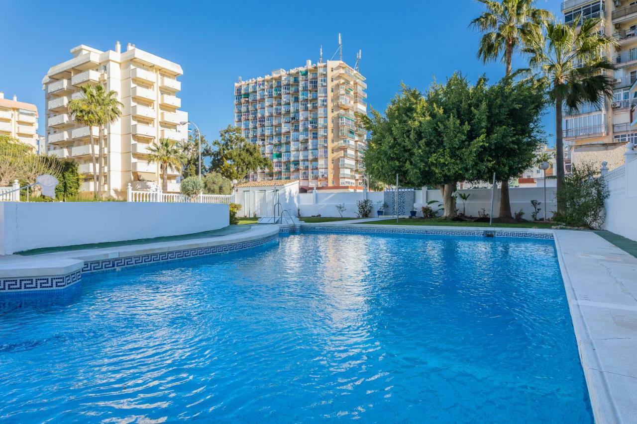 Apartamento al lado de la playa Benalmádena Exterior foto